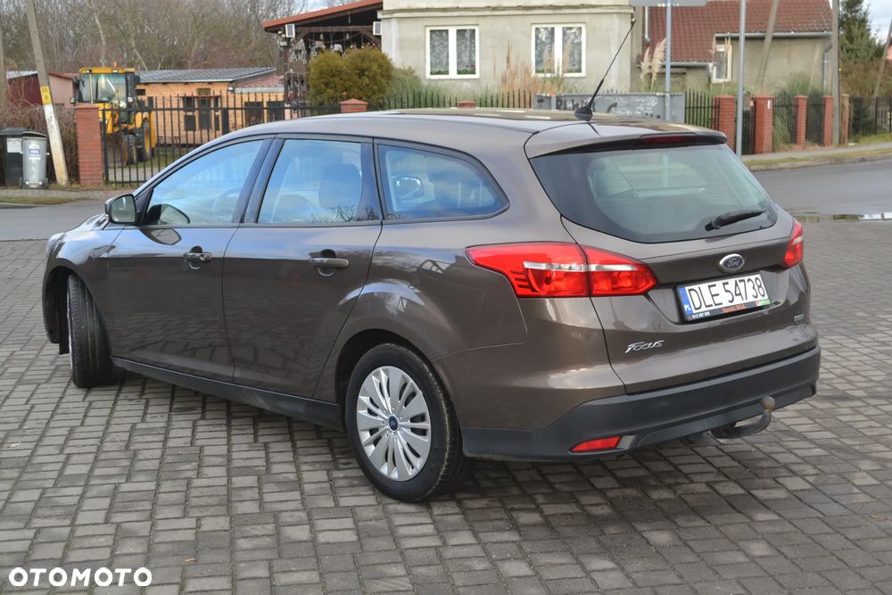 Ford Focus SW 1.0 EcoBoost Trend - 9