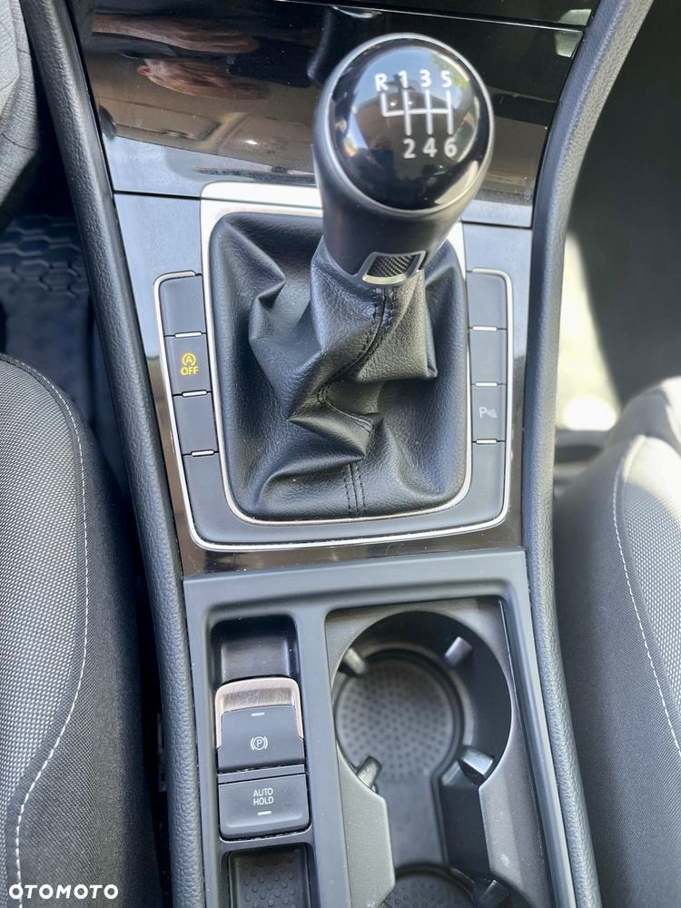 Volkswagen Golf 1.5 TSI BMT Evo Highline - 19