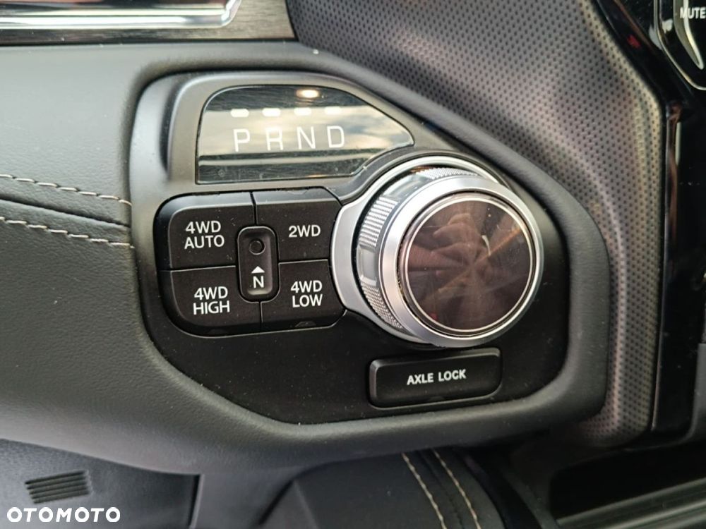 RAM 1500 - 27