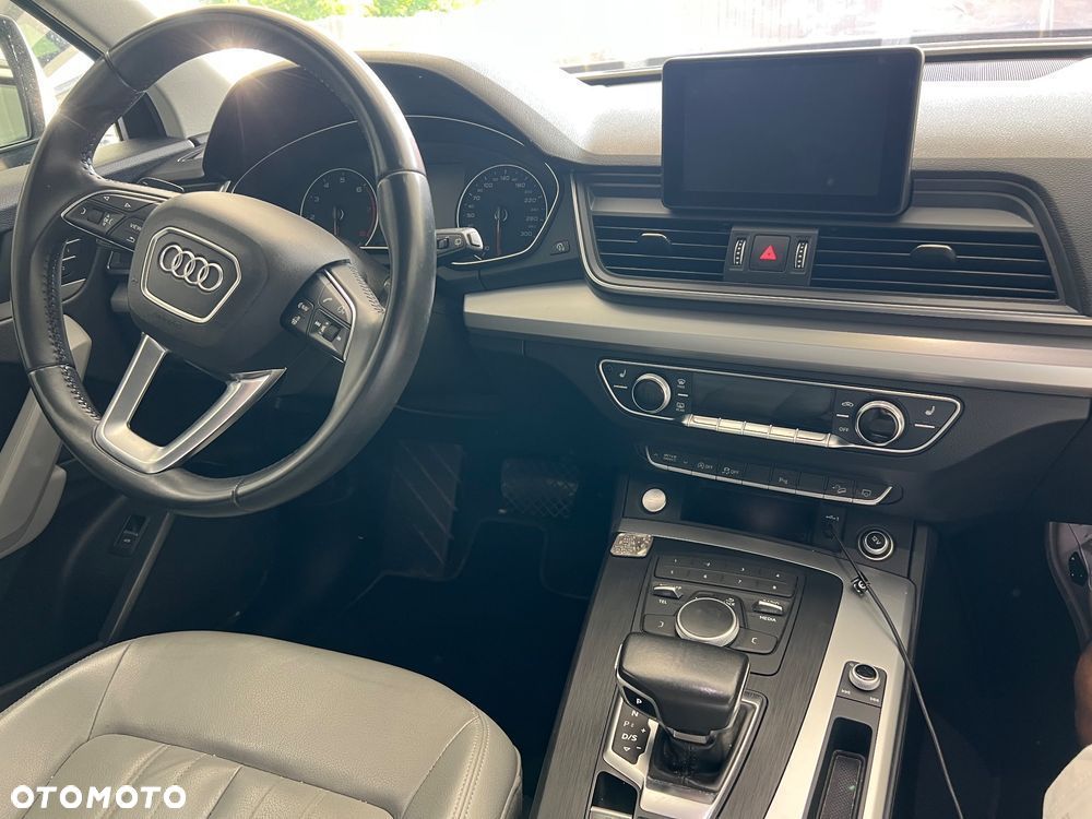 Audi Q5 2.0 TFSI Quattro Sport S tronic - 9