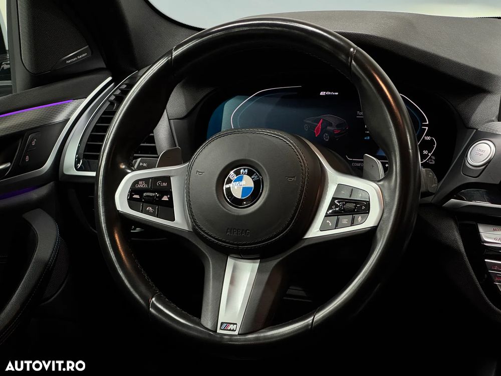 BMW X3 xDrive30e AT PHEV - 23