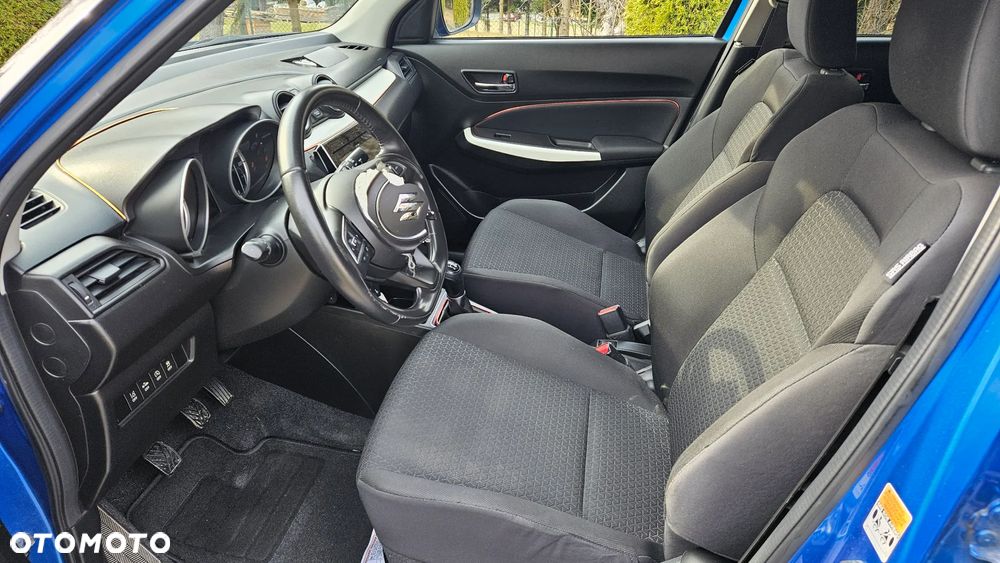 Suzuki Swift - 7