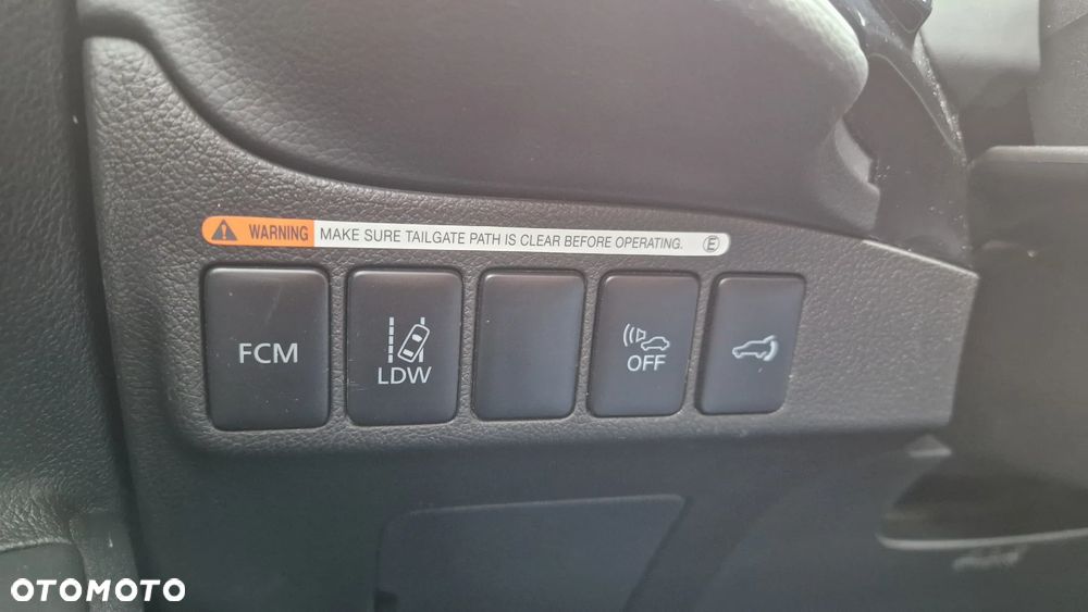 Mitsubishi Outlander 2.0 4WD Top - 15