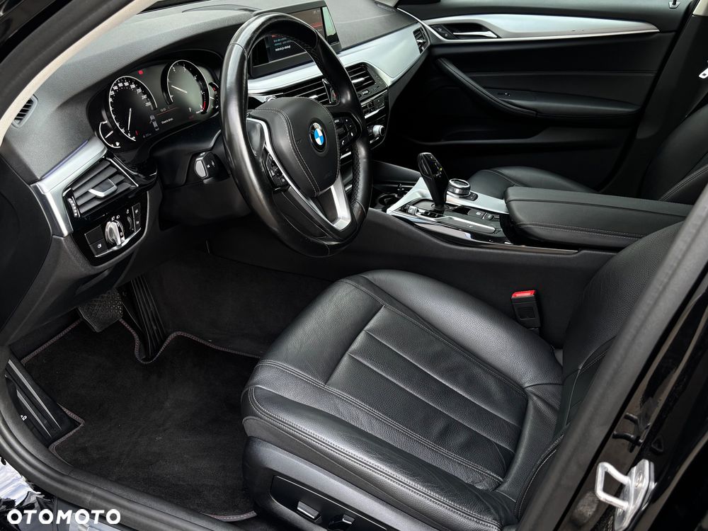 BMW Seria 5 520d - 9