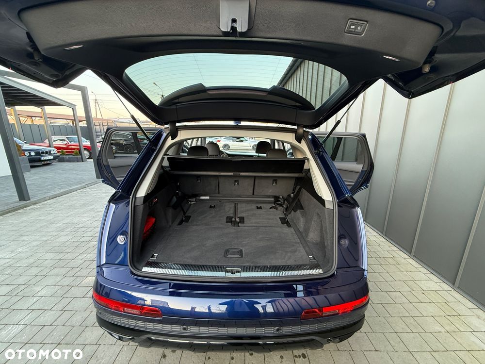 Audi Q7 - 14