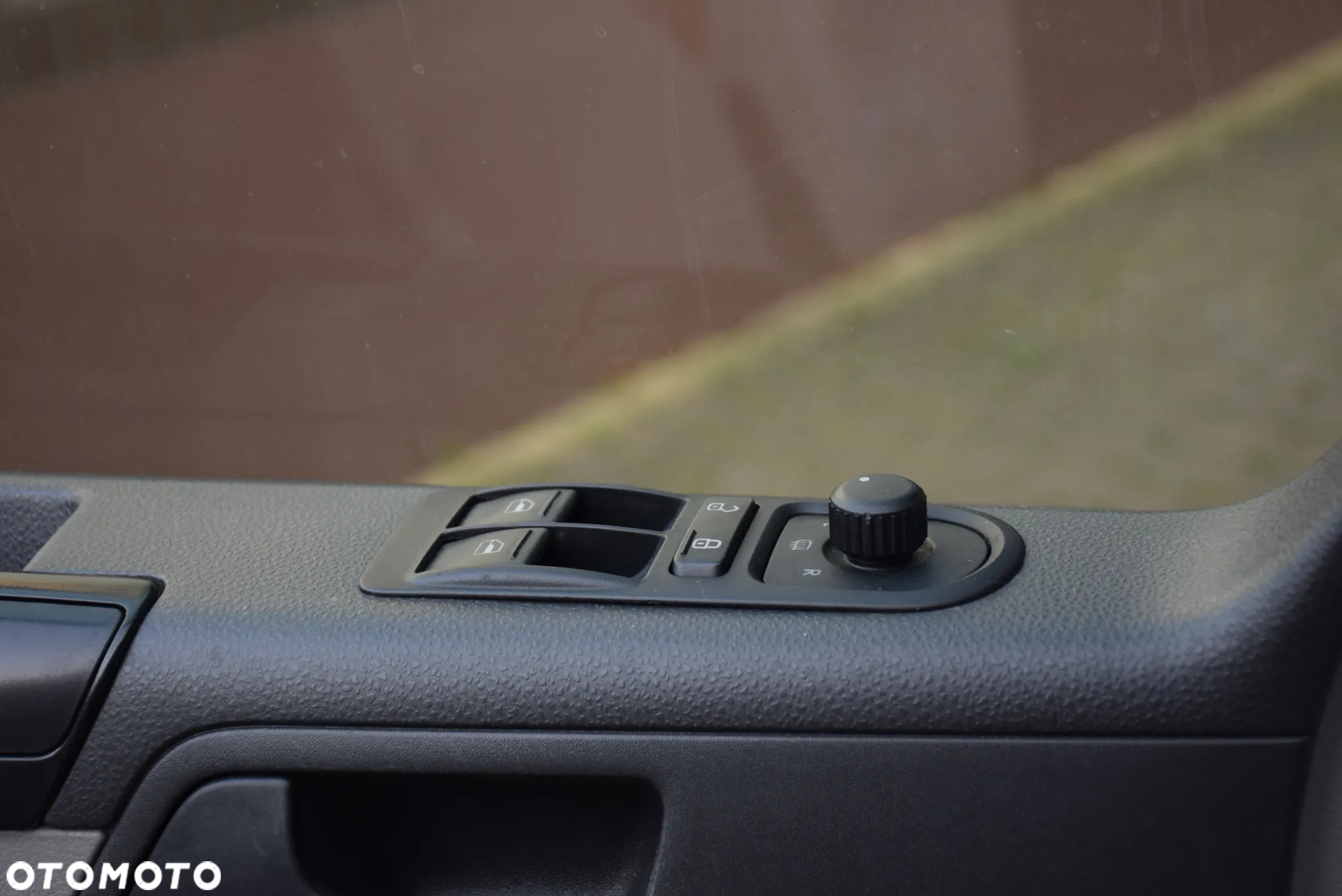 Volkswagen t5 - 15