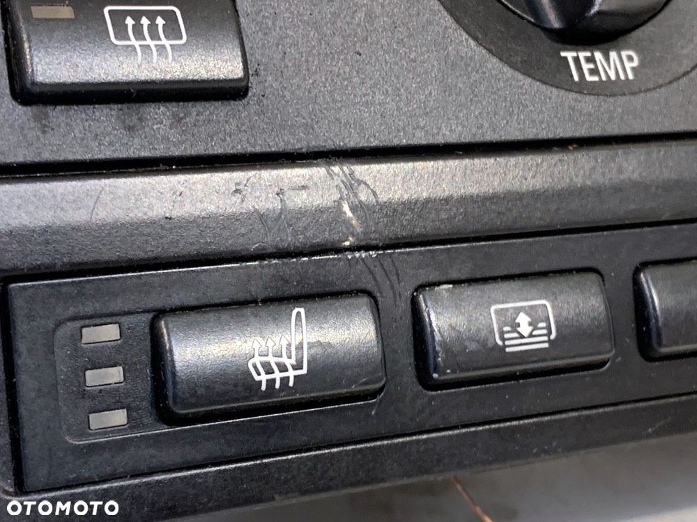 PANEL STEROWANIA NAWIEWU  BMW 5 (E39) 1995 - 2003 530 d 142 kW [193 KM] olej napędowy 1998 - 2003 - 2
