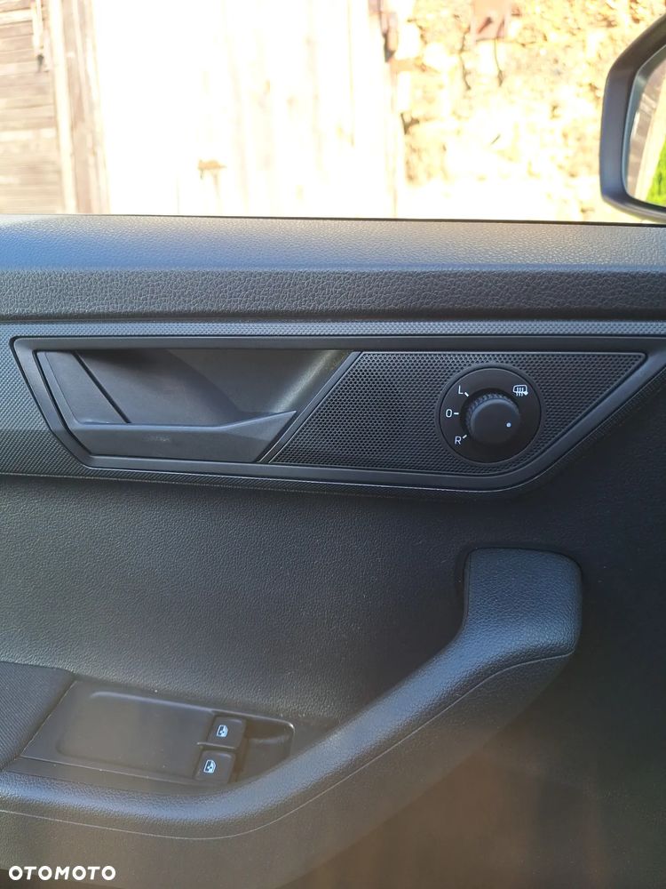 Skoda Fabia 1.0 MPI Active - 12