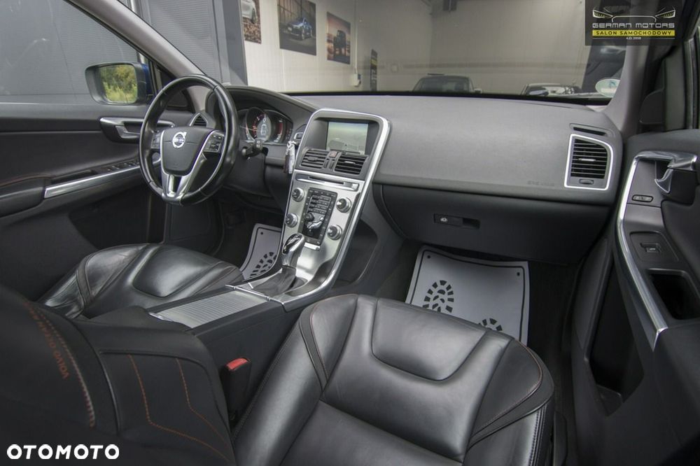 Volvo XC 60 D4 Geartronic Ocean Race - 33