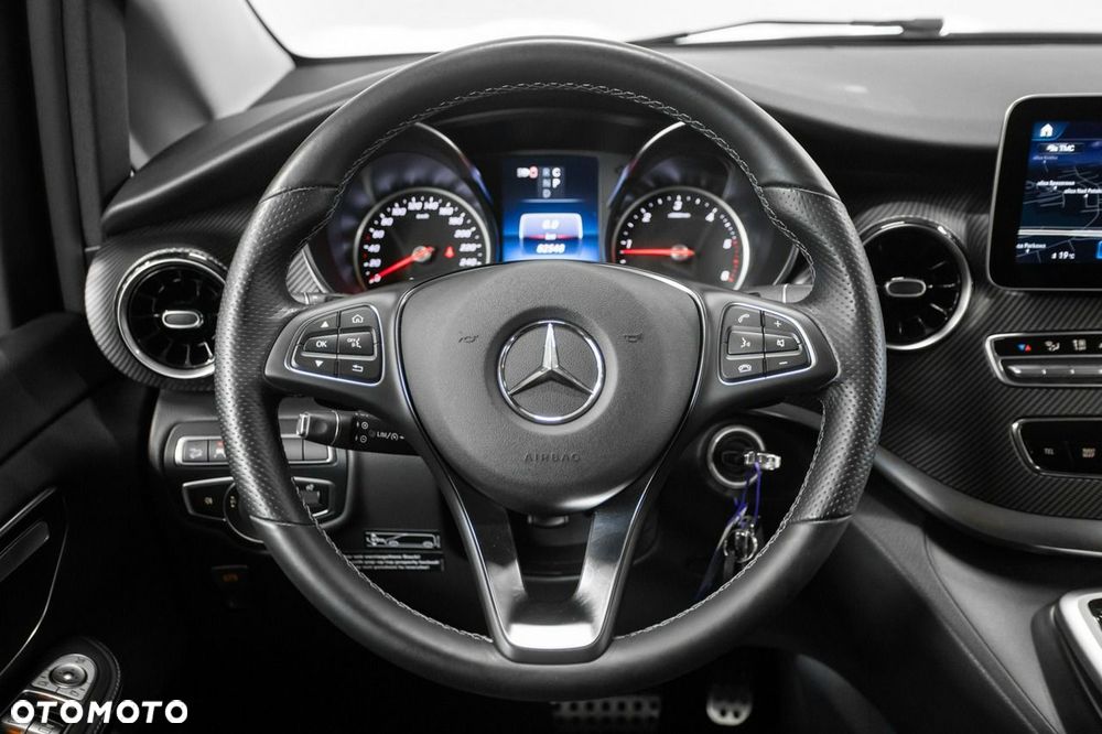 Mercedes-Benz Klasa V 250 d lang 4Matic 9G-TRONIC Avantgarde Edition 2023 - 24