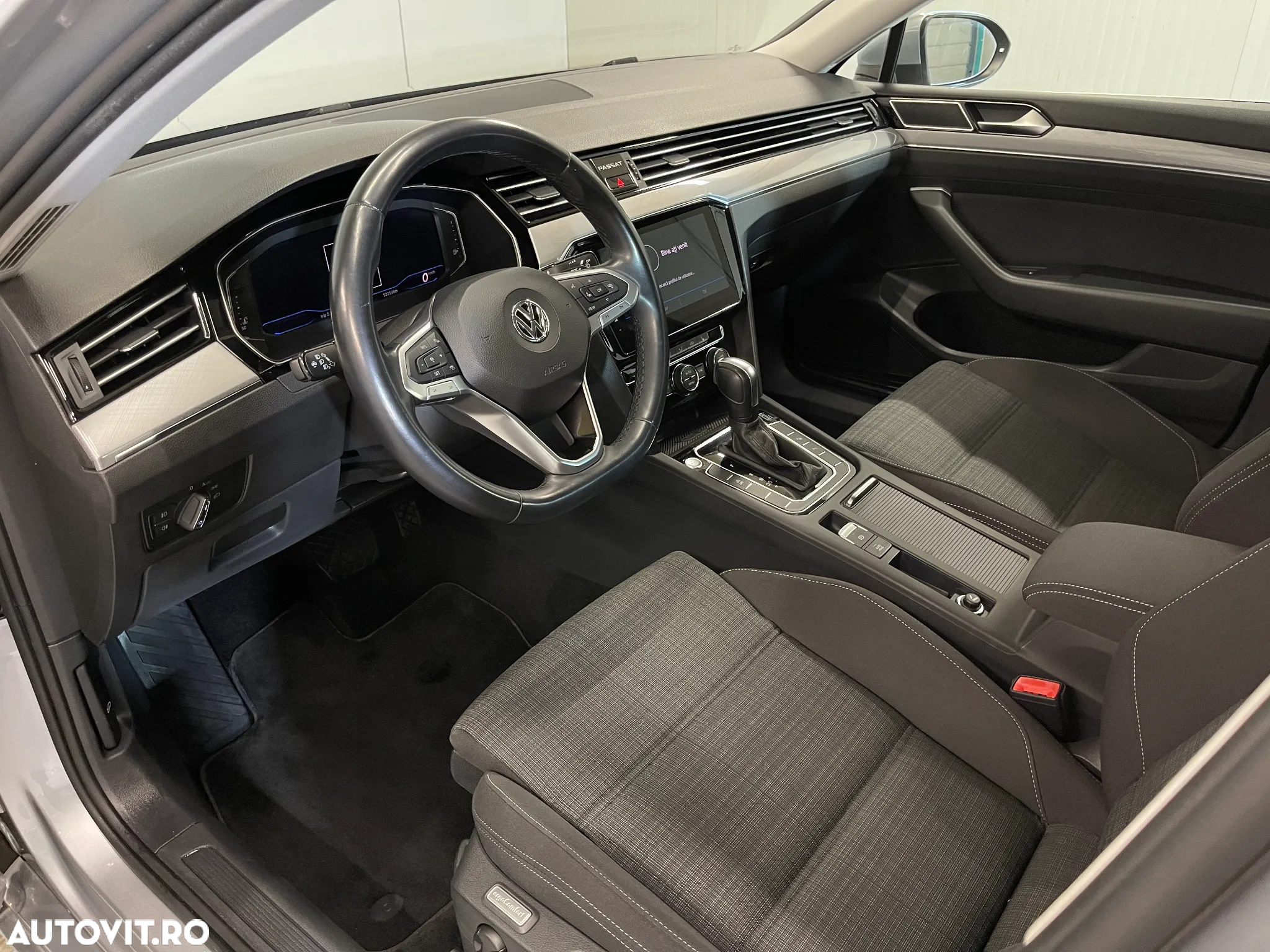 Volkswagen Passat 2.0 TDI DSG Comfortline - 5