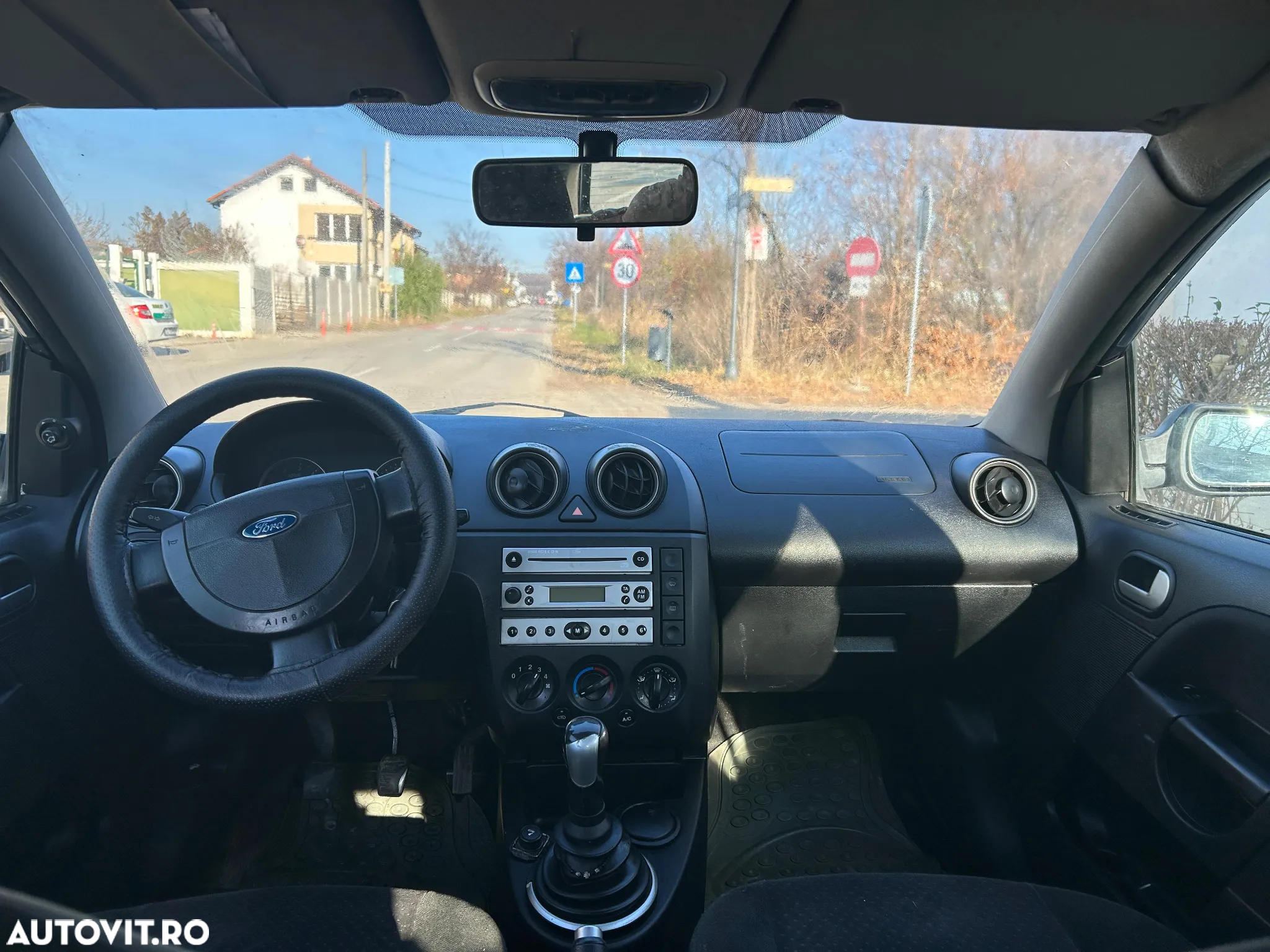 Ford Fiesta 1.4TDCI Ghia - 5