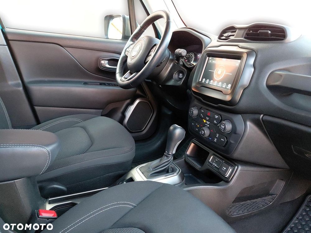 Jeep Renegade - 22
