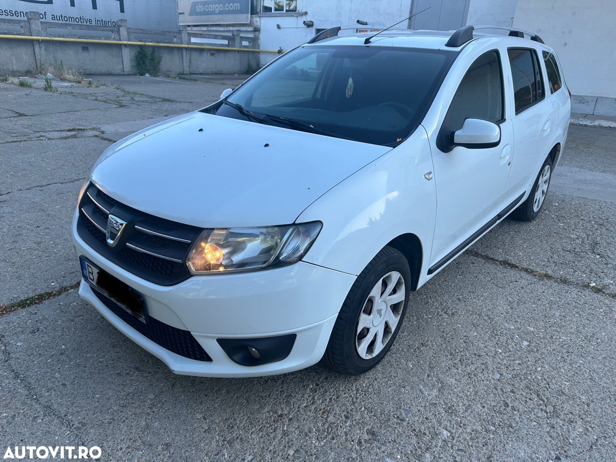 Dacia Logan MCV 1.5 dCi 75 CP Ambiance - 1