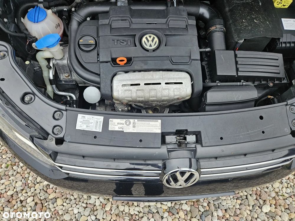 Volkswagen Touran 1.4 TSI BMT Highline - 16