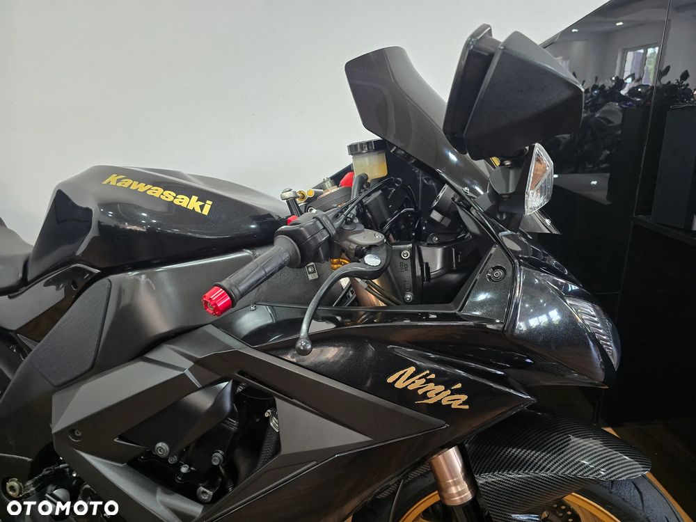 Kawasaki ZXR - 26