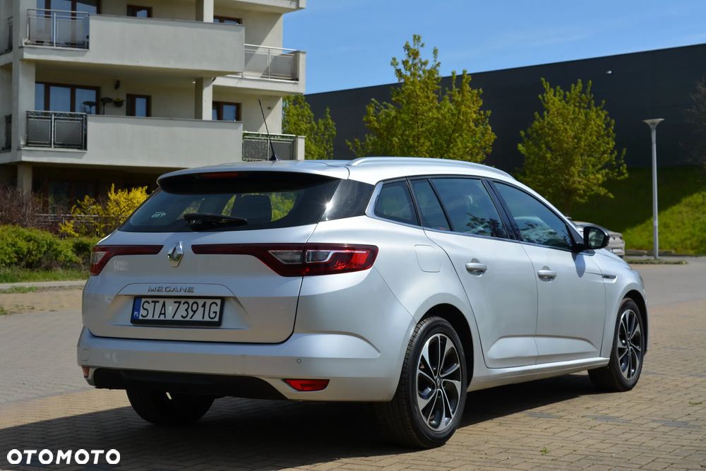 Renault Megane 1.5 Blue dCi Limited - 16
