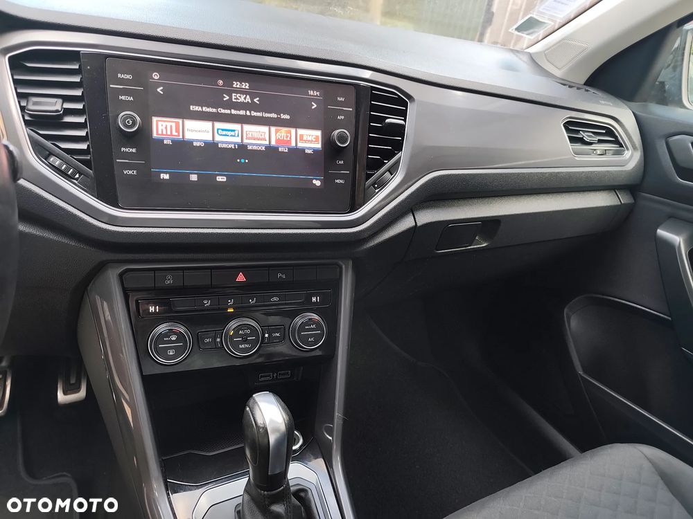 Volkswagen T-Roc - 25