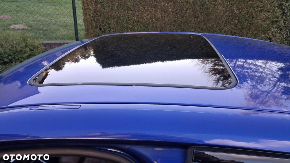 BMW Seria 3 330i M Sport - 5