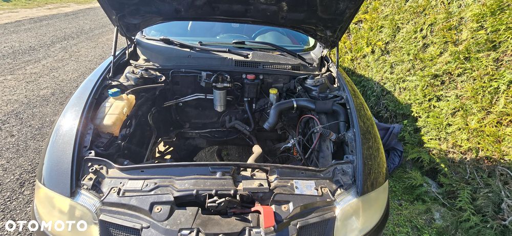 Alfa Romeo GT 1.9JTD 16V Impression - 23