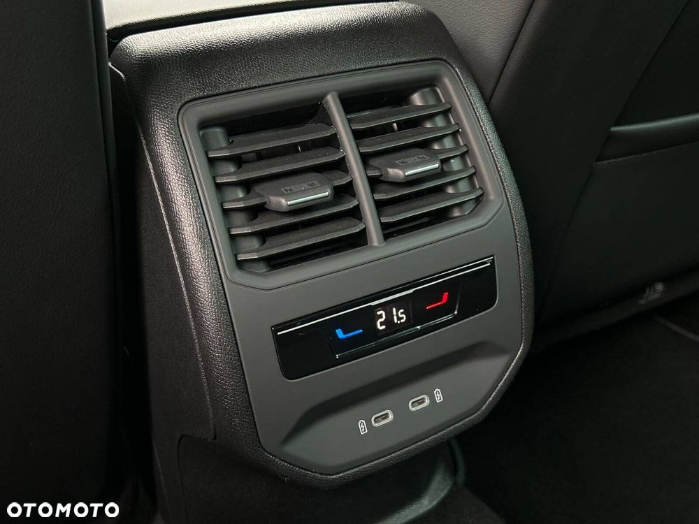 Cupra Leon 2.0 TSI DSG - 38