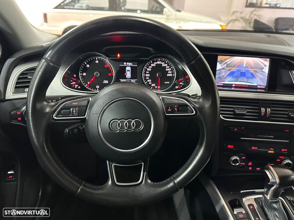 Audi A4 Avant 2.0 TDI S-line S tronic - 11