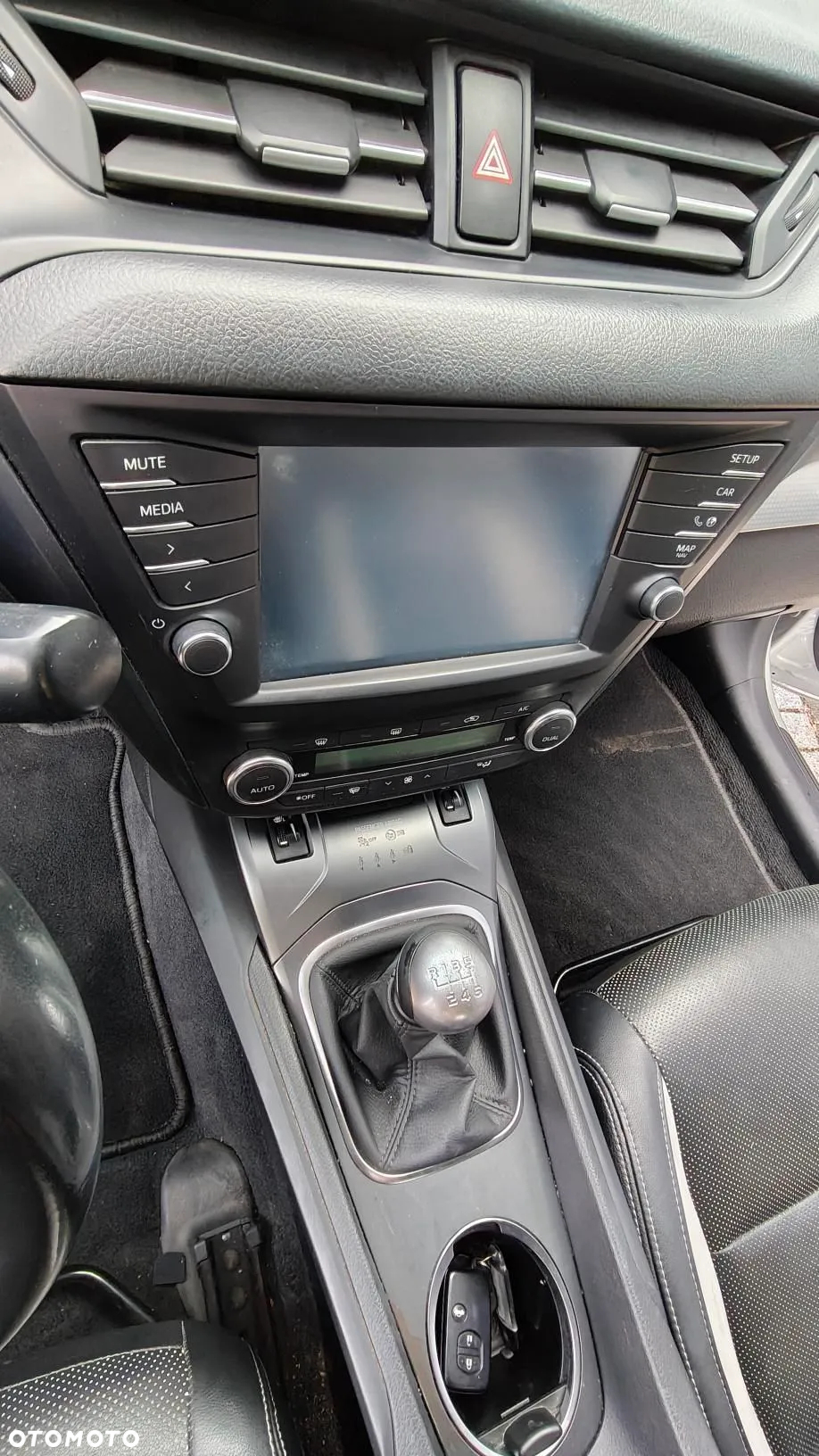 Toyota Avensis 2.0 D-4D Prestige - 4