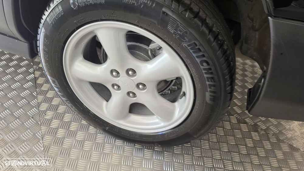 Subaru Forester 2.0 T XT - 31