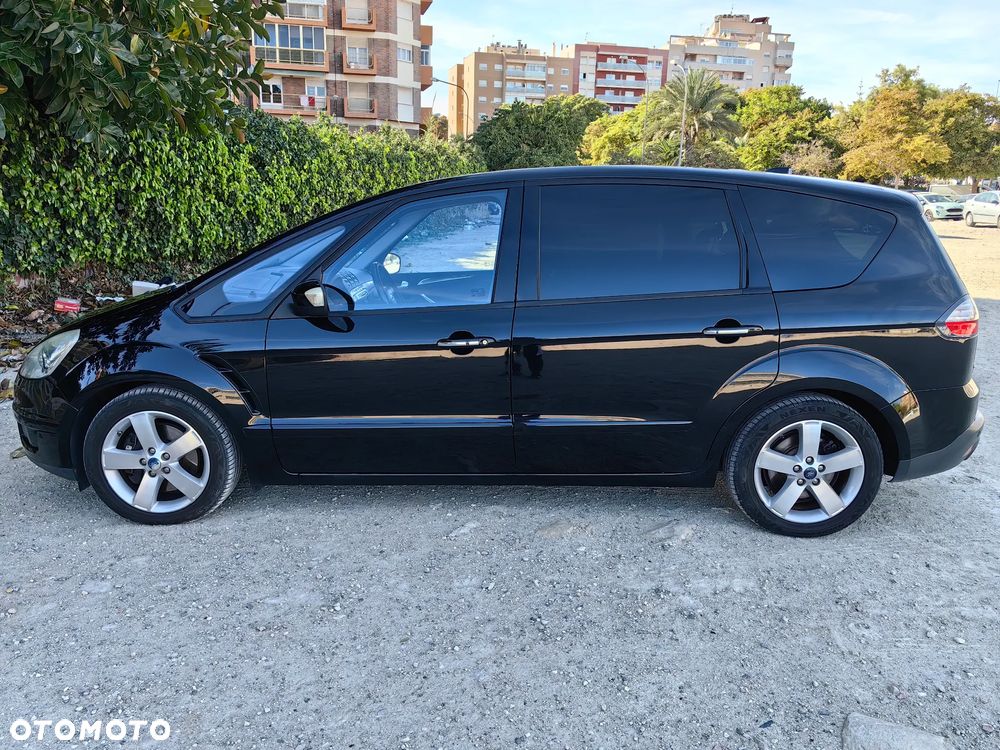Ford S-Max 2.5 Titanium - 15