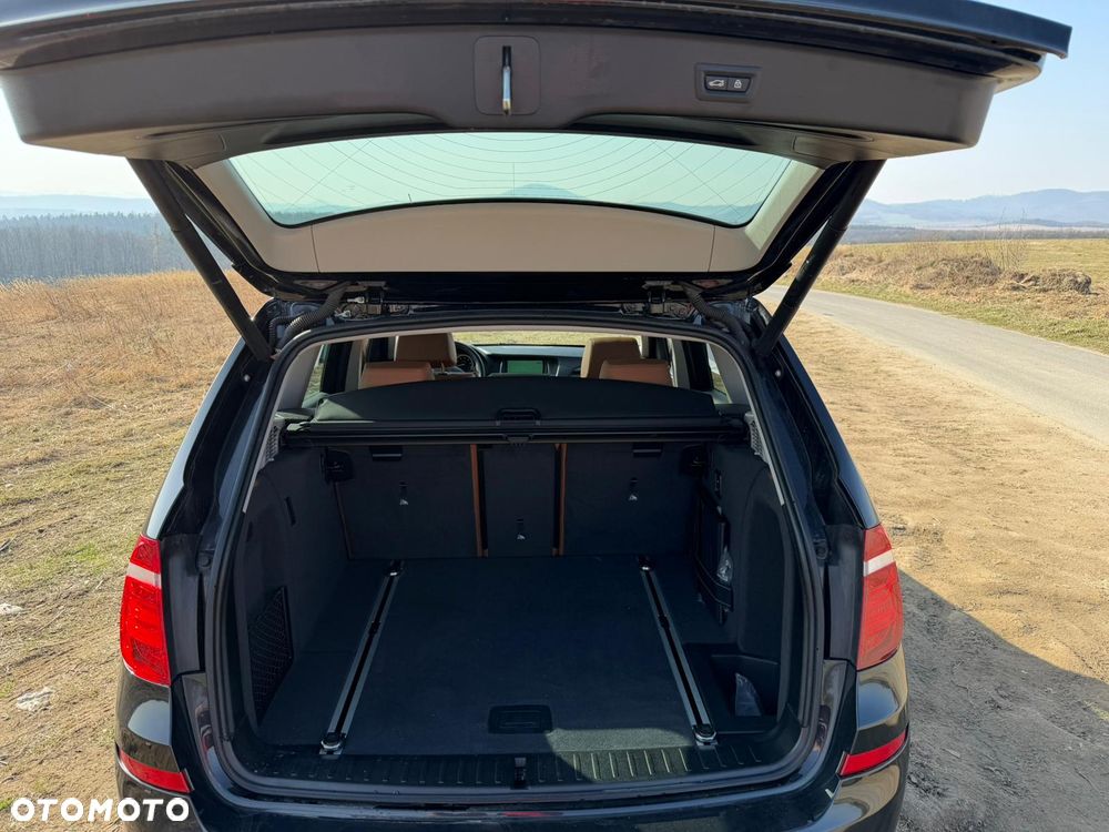 BMW X3 xDrive35i Sport-Aut - 7