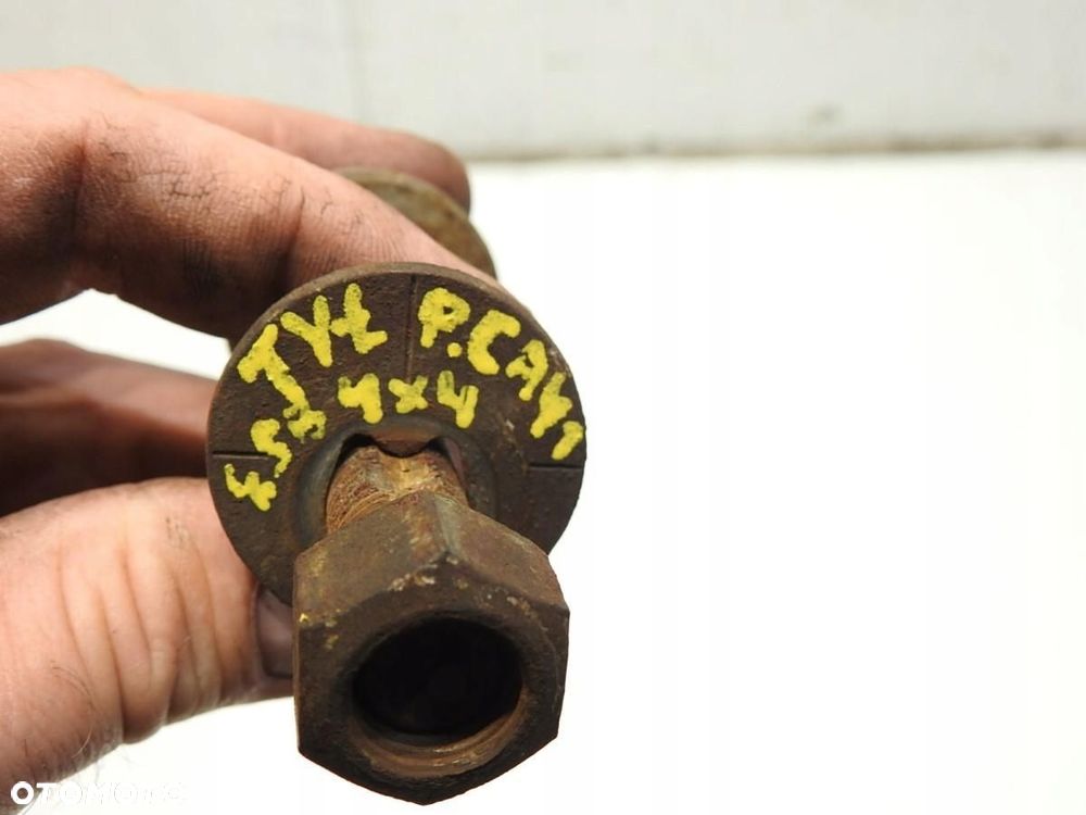 ŚRUBA MIMOŚRODOWA TYŁ 4x4 PORSCHE CAYENNE I 4.5 V8 TURBO - 2