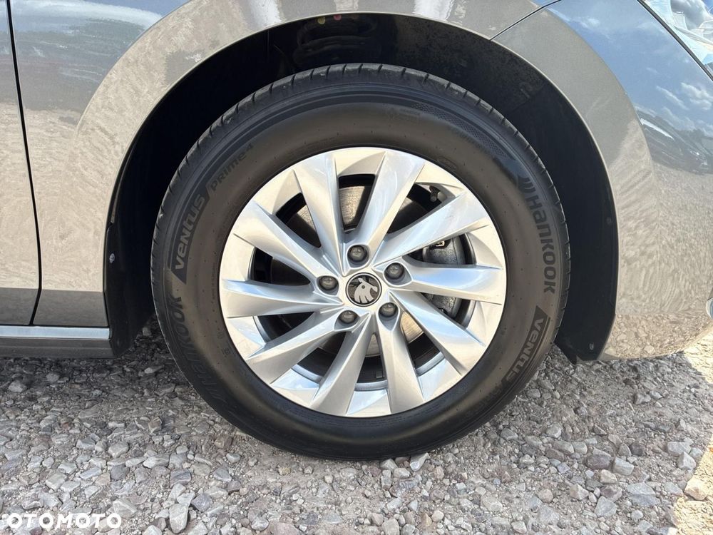 Skoda Superb - 16