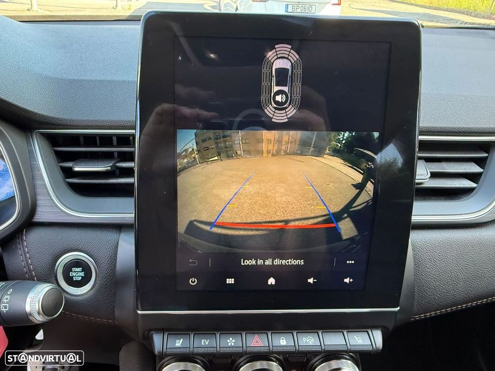 Renault Captur 1.6 E-Tech Full Hybrid Techno - 27