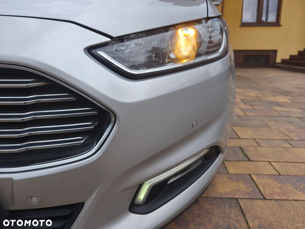 Ford Mondeo - 26