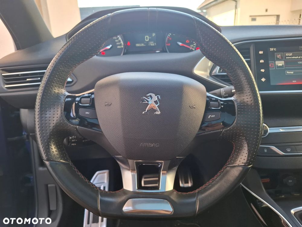 Peugeot 308 BlueHDi FAP 150 EAT6 Stop&Start GT-Line Edition - 17