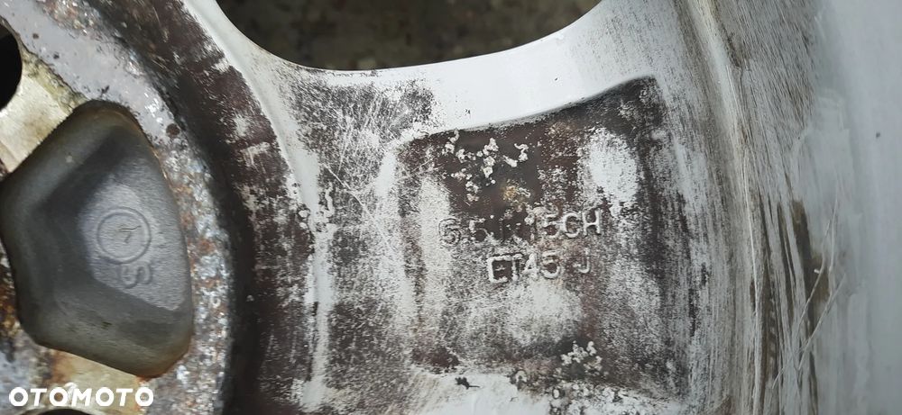 Toyota KOŁA FELGI Na sztukI TOYOTA YARIS 5,5x15 ET45 42611-0D220 Opona zimowa   hankook - 5