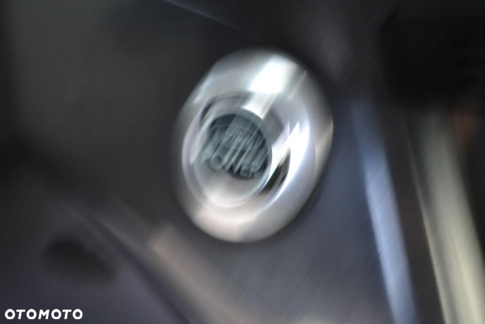 Ford Kuga - 29