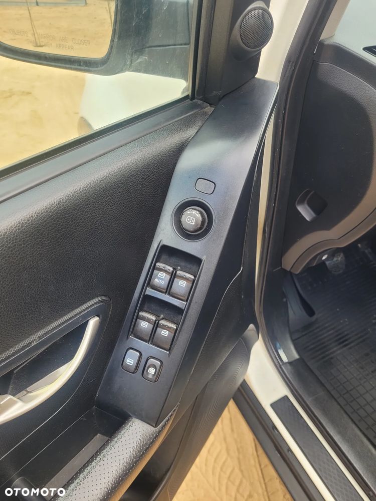 SsangYong/KGM Korando 2.0 E-XDi DPF 4WD Quartz - 17