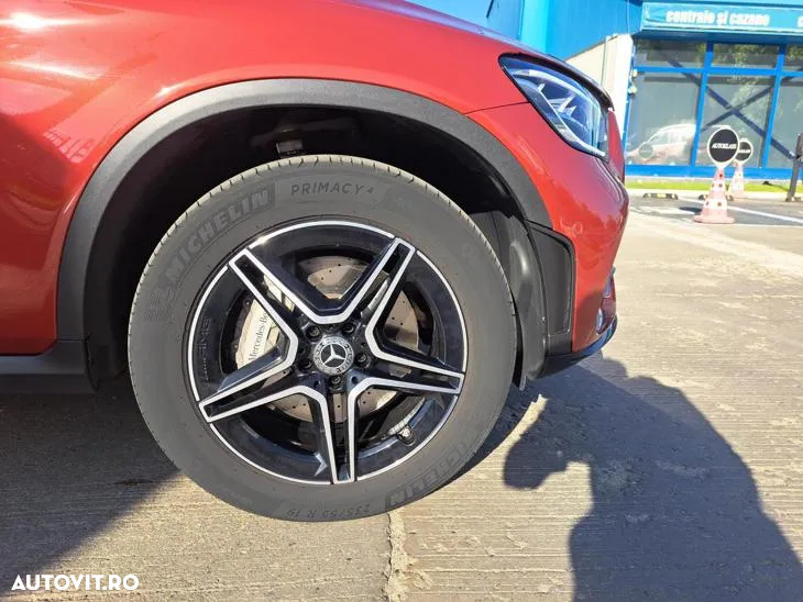 Mercedes-Benz GLC 300 de 4MATIC - 15