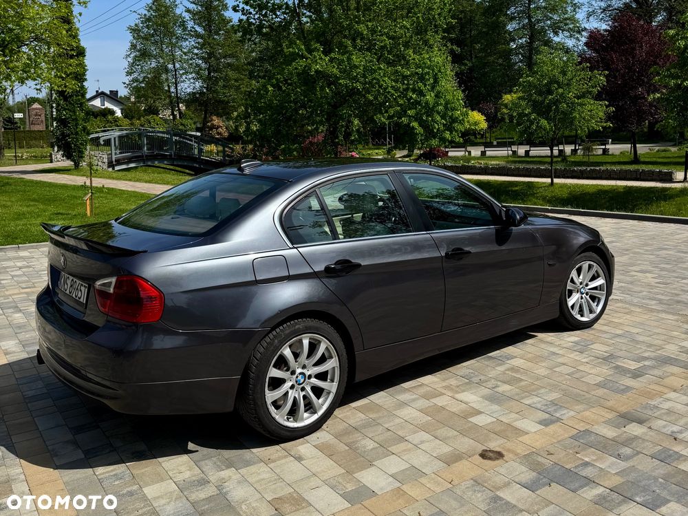 BMW Seria 3 - 1