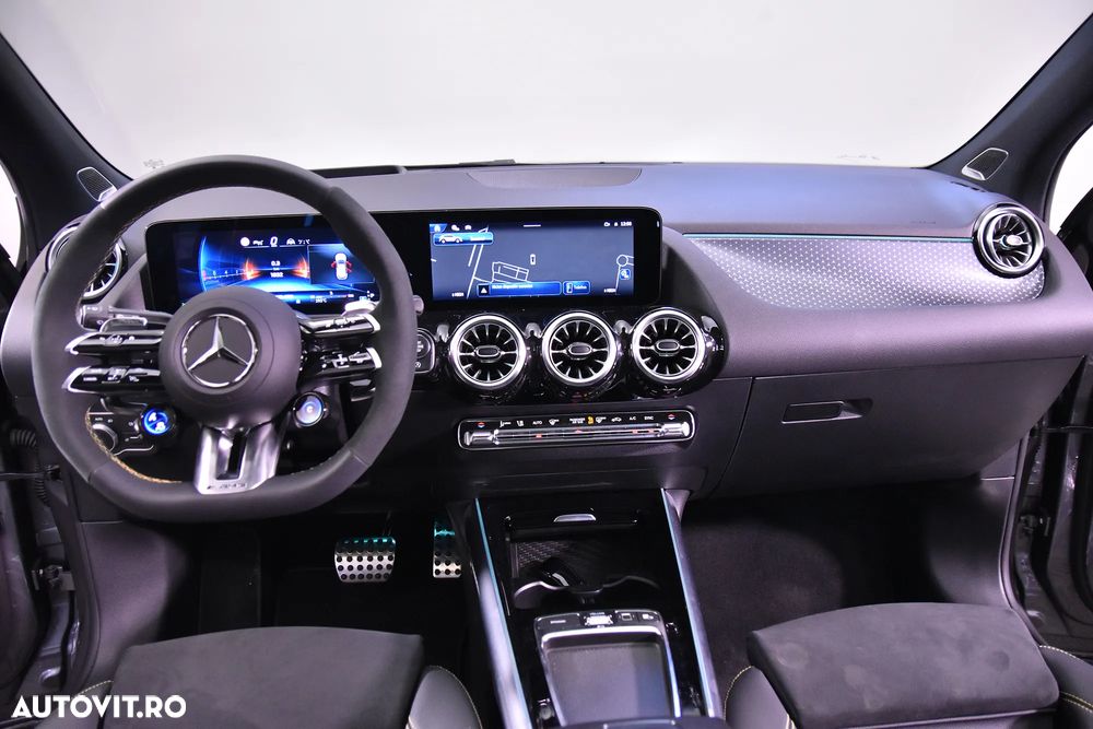 Mercedes-Benz GLA AMG 45 S 4MATIC+ AMG Speedshift DCT 8G - 11