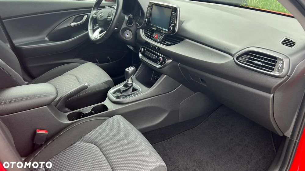 Hyundai i30 1.0 T-GDI Connect & Go - 13