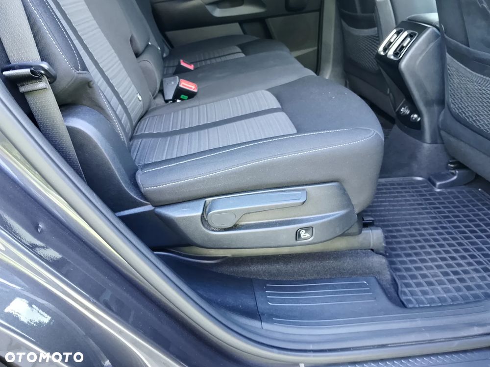 Kia Sorento 1.6 T-GDI HEV XL 7os - 39