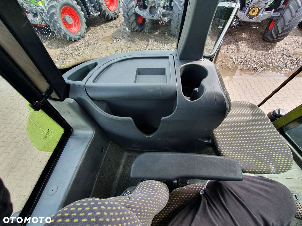 Claas Arion 410 - 14