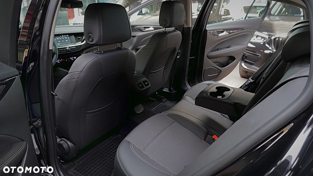 Opel Insignia 1.5 T GPF Elite S&S - 18