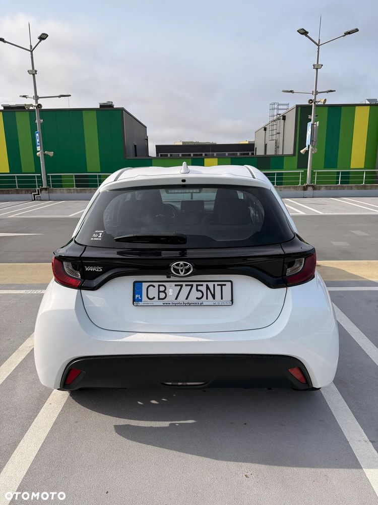 Toyota Yaris 1.5 Comfort - 12