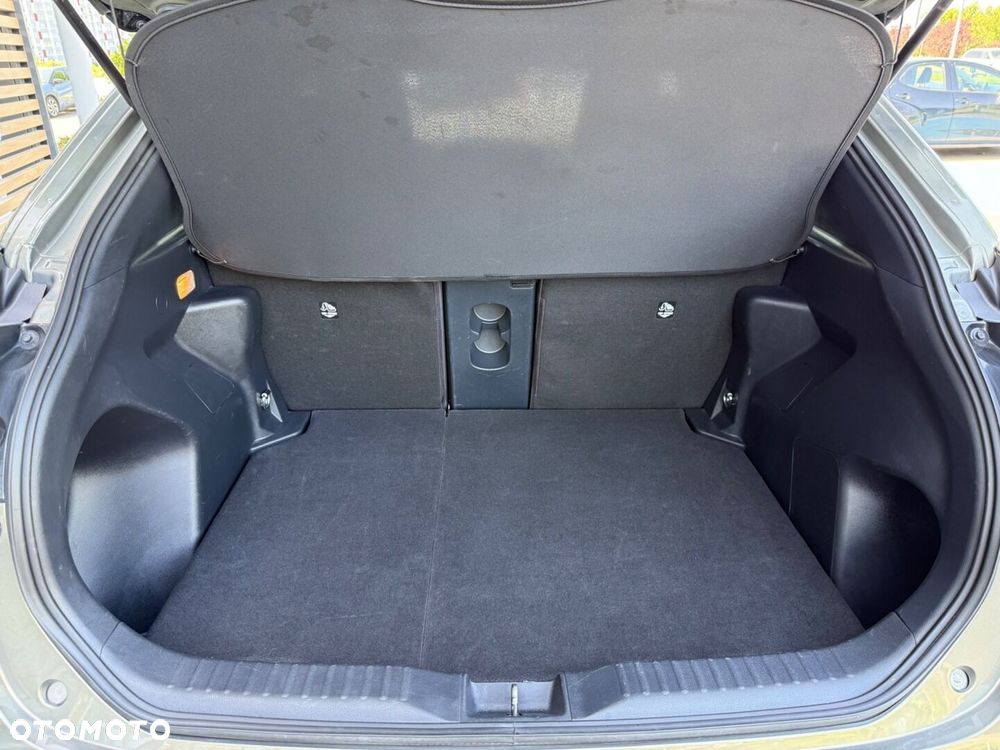 Toyota Yaris Cross Hybrid 1.5 Style - 28