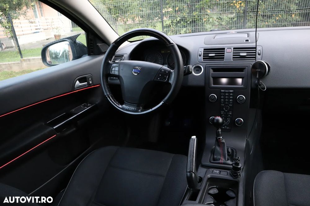 Volvo C30 1.6D Base - 36