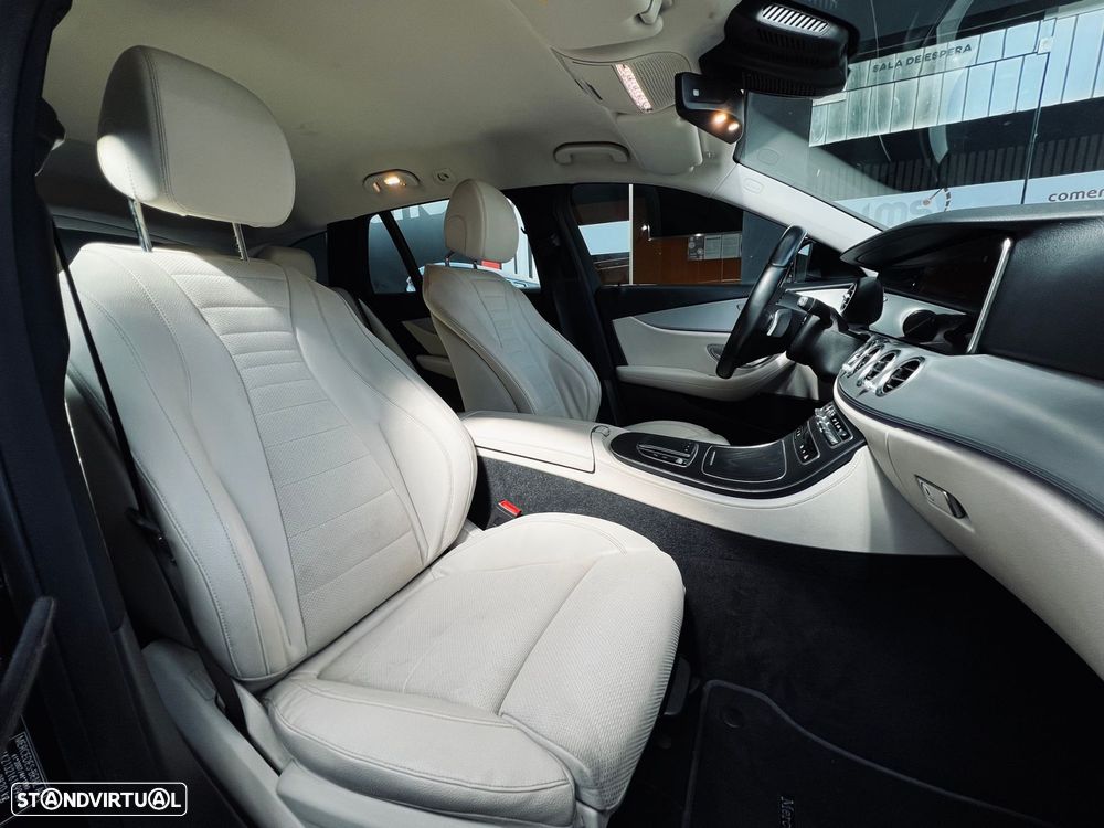 Mercedes-Benz E 300 de Exclusive Line - 30