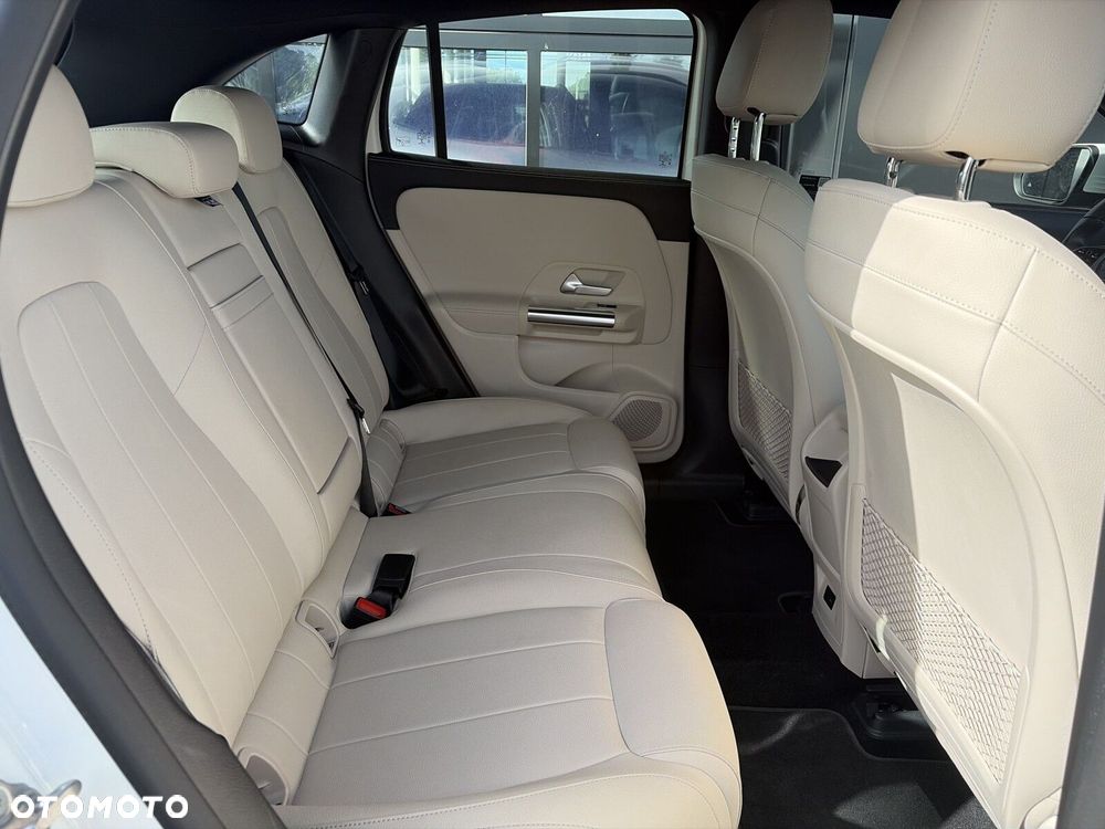 Mercedes-Benz EQA 250 66.5kWh Progressive - 15